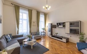 Ráday Corner Apartment